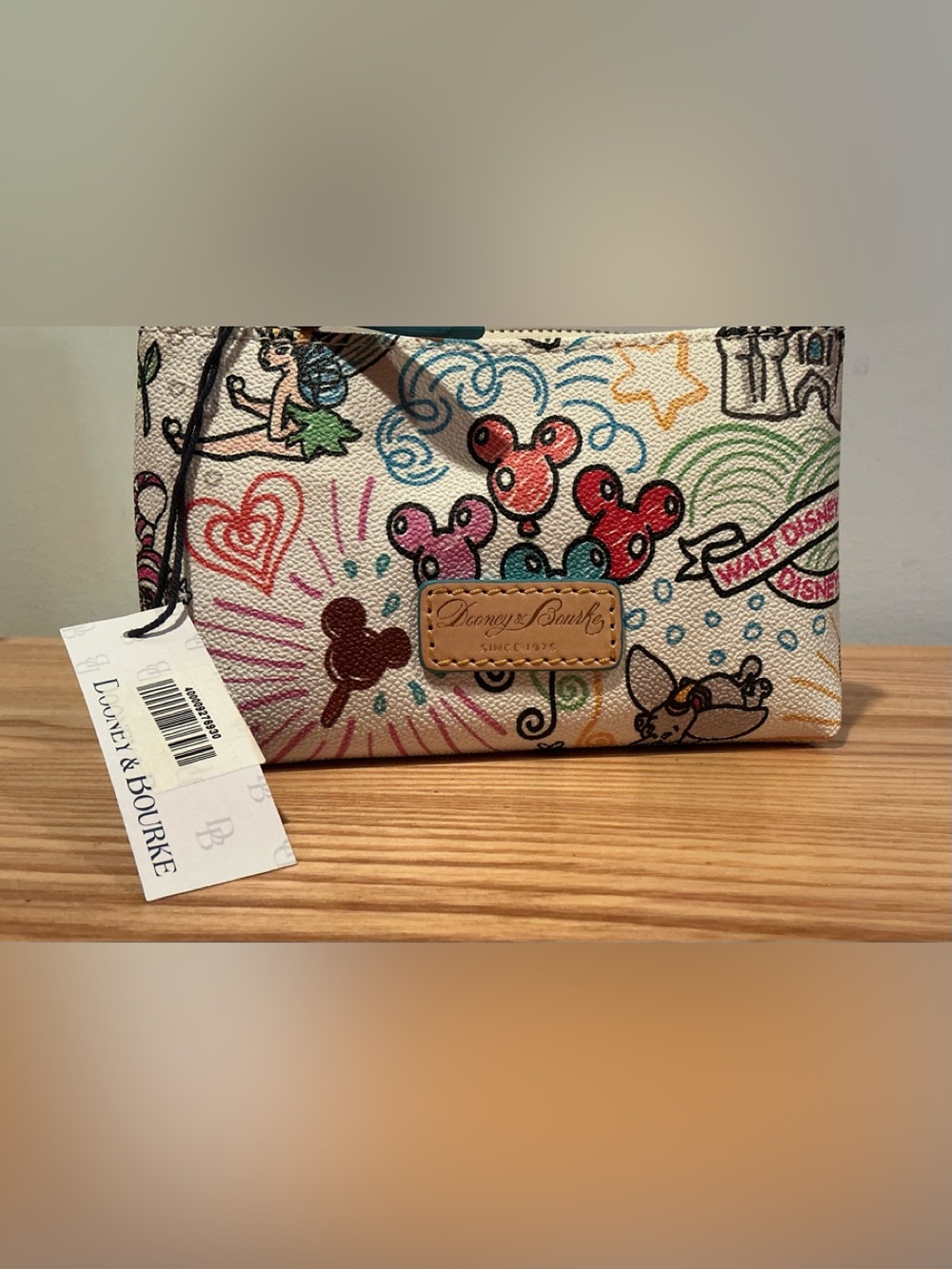 NWT Dooney & Bourke Disney Parks Sketch Mickey & Minnie Zip Wristlet